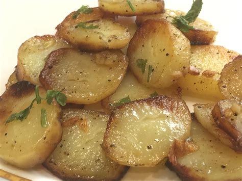 Pomme de terre à la sarladaise variante aux cèpes